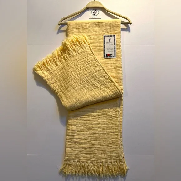 🎁Texteis Penedo Throw Blanket - Canary Mallow